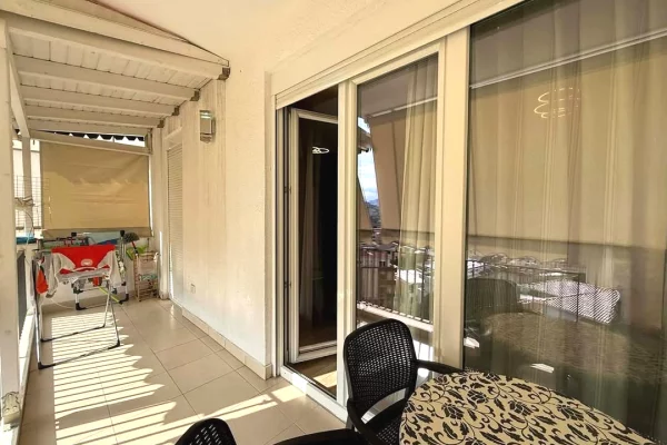 Shtepi ne shitje Apartament ne Tirane, 2+1, Mobilimi E mobiluar, Pagesa 223,000  Euro.