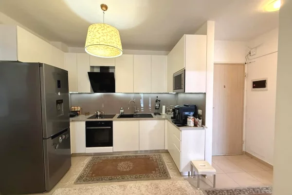 Shtepi ne shitje Apartament ne Tirane, 2+1, Mobilimi E mobiluar, Pagesa 212,000  Euro.