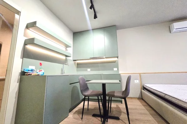 Shtepi ne shitje Apartament ne Tirane, Garsoniere, Mobilimi E mobiluar, Pagesa 289,000  Euro.