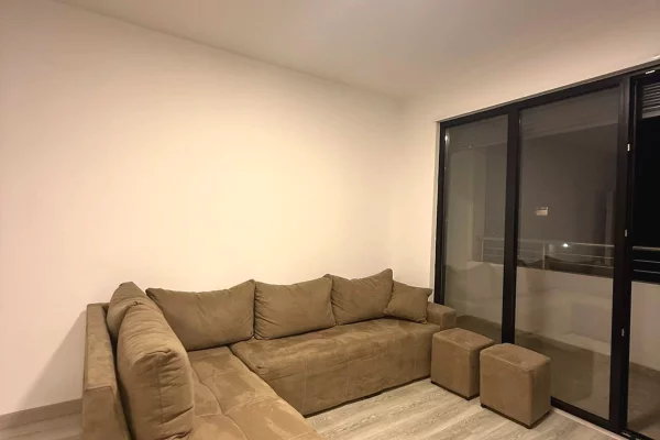 Shtepi me qera Apartament ne Tirane, 2+1, Mobilimi E mobiluar, Pagesa 850  Euro.