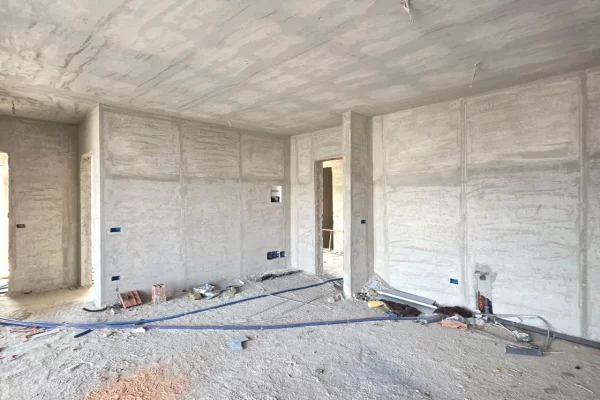 Shtepi ne shitje Apartament ne Tirane, 2+1, Mobilimi Bosh, pa mobiluar, Pagesa 178,000  Euro.