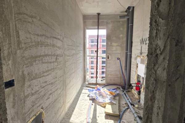 Shtepi ne shitje Apartament ne Tirane, 2+1, Mobilimi Bosh, pa mobiluar, Pagesa 178,000  Euro.