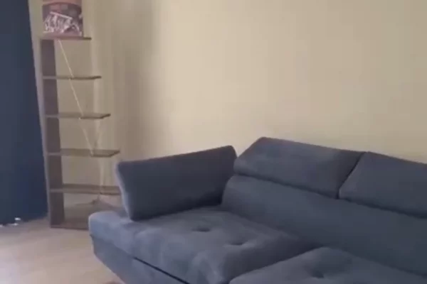 Shtepi me qera Apartament ne Tirane, 1+1, Mobilimi E mobiluar, Pagesa 50,000  Leke.