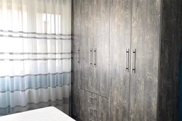 Shtepi me qera Apartament ne Tirane, 2+1, Mobilimi E mobiluar, Pagesa 850  Euro.