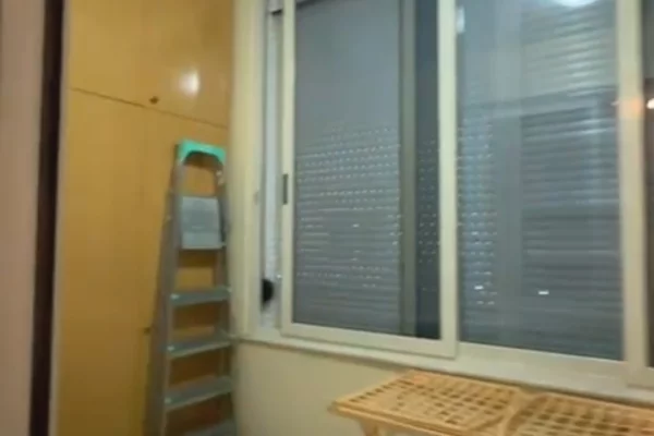 Shtepi me qera Apartament ne Tirane, 1+1, Mobilimi E mobiluar, Pagesa 700  Euro.