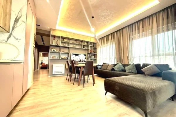 Shtepi ne shitje 2+1 ne Tirane - 185,000 Euro