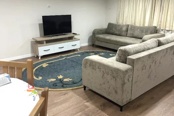 Jepet me qera🔥  Apartament 1+1 Rr.Besa hotel Meridian