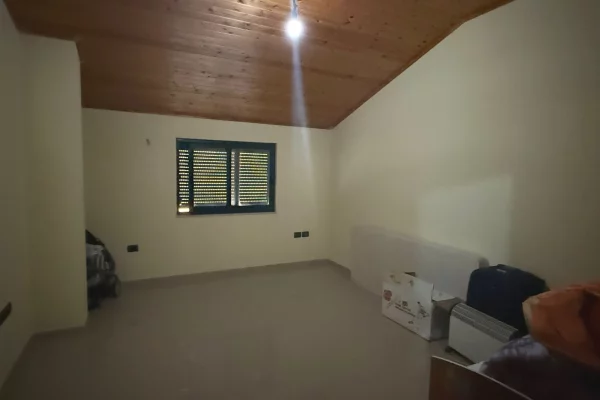 Shtepi me qera Apartament ne Tirane, 3+1, Mobilimi E mobiluar, Pagesa 800  Euro.