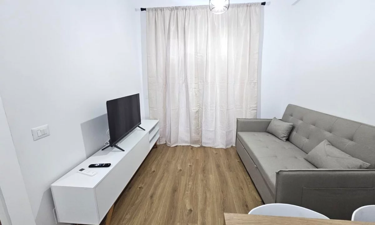 Shtepi me qera Apartament ne Tirane, 1+1, Mobilimi E mobiluar, Pagesa 400  Euro.