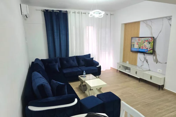 Shtepi me qera Apartament ne Tirane, 1+1, Mobilimi E mobiluar, Pagesa 50,000  Leke.