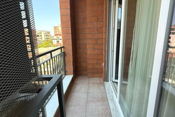 Shtepi me qera Apartament ne Tirane, 1+1, Mobilimi E mobiluar, Pagesa 80,000  Leke.