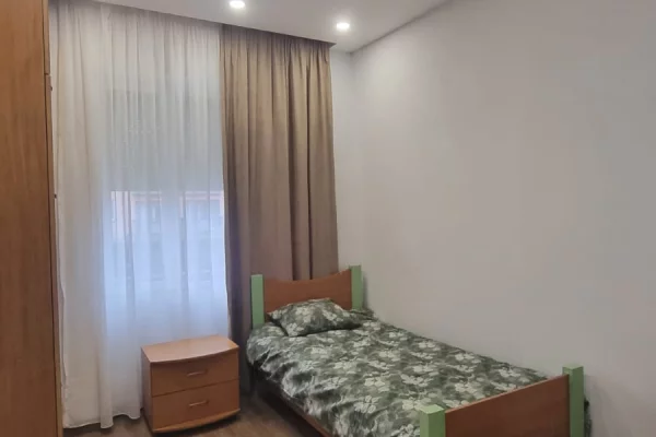 Shtepi me qera Apartament ne Tirane, 2+1, Mobilimi E mobiluar, Pagesa 750  Euro.