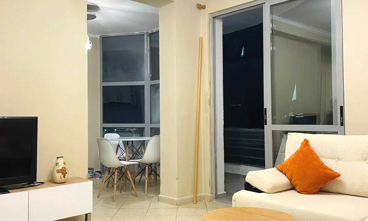 Shtepi me qera Apartament ne Tirane, 1+1, Mobilimi E mobiluar, Pagesa 420  Euro.