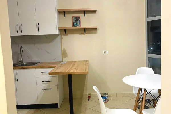 Shtepi me qera Apartament ne Tirane, 1+1, Mobilimi E mobiluar, Pagesa 420  Euro.
