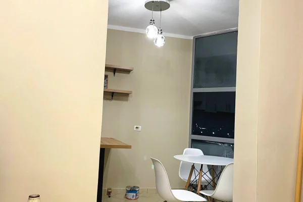 Shtepi me qera Apartament ne Tirane, 1+1, Mobilimi E mobiluar, Pagesa 420  Euro.
