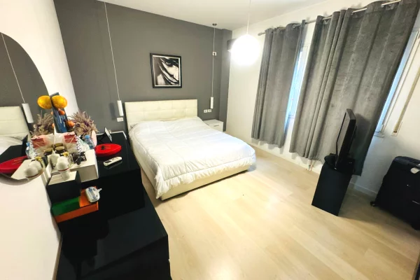 Apartment for sale in Tirana 1+1, Furnished