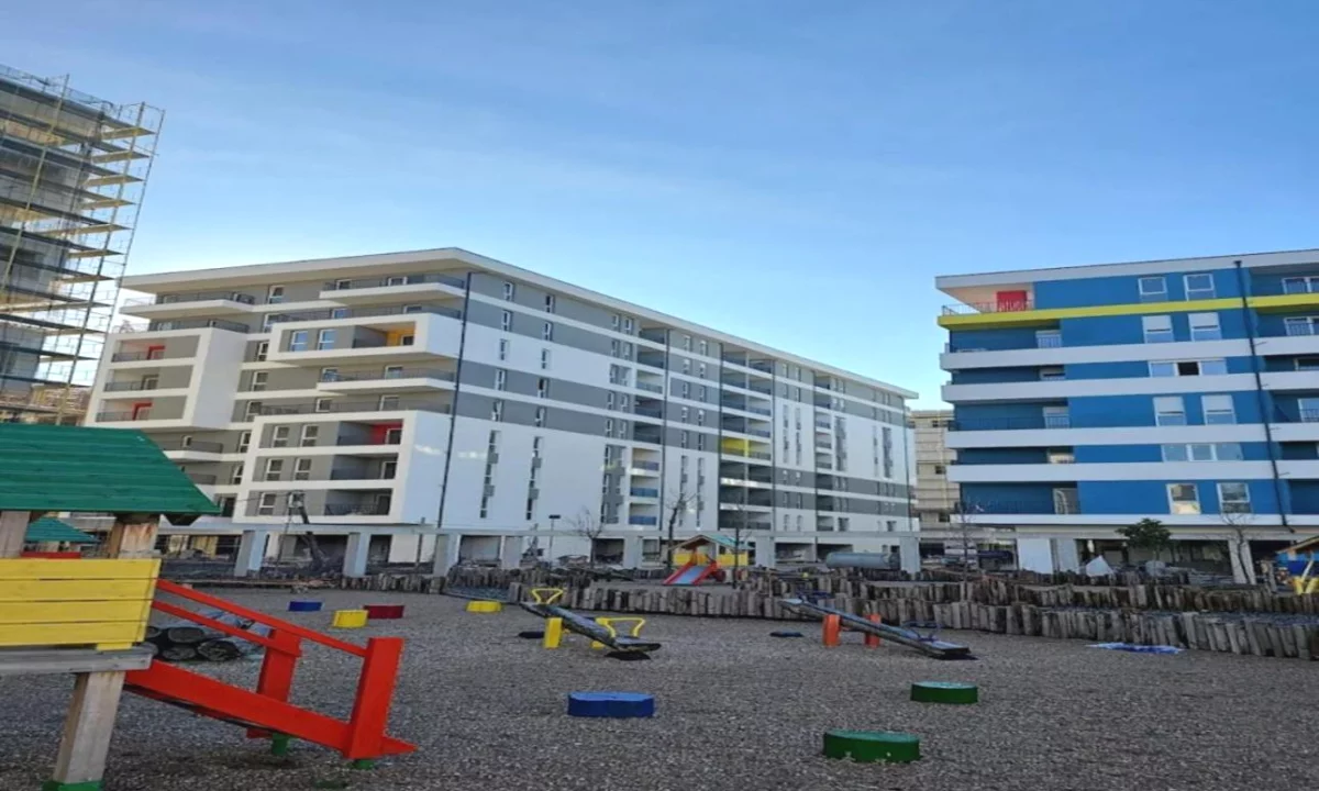 Apartment for sale in Tirana 1+1, Emty