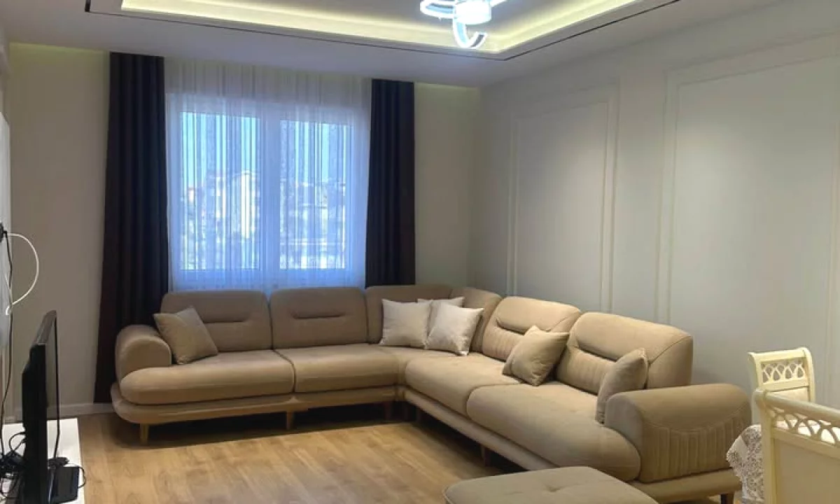 Shtepi me qera Apartament ne Tirane, 2+1, Mobilimi E mobiluar, Pagesa 700  Euro.