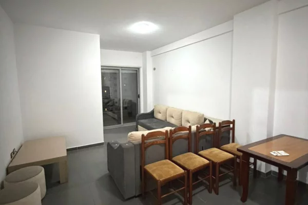 Shtepi me qera 2+1 ne Tirane - 55,000 Leke