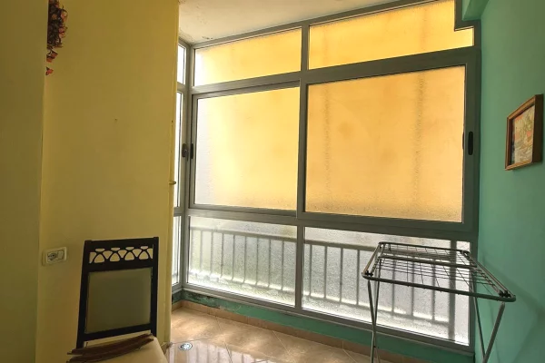 Shtepi me qera Apartament ne Tirane, 2+1, Mobilimi E mobiluar, Pagesa 45,000  Leke.