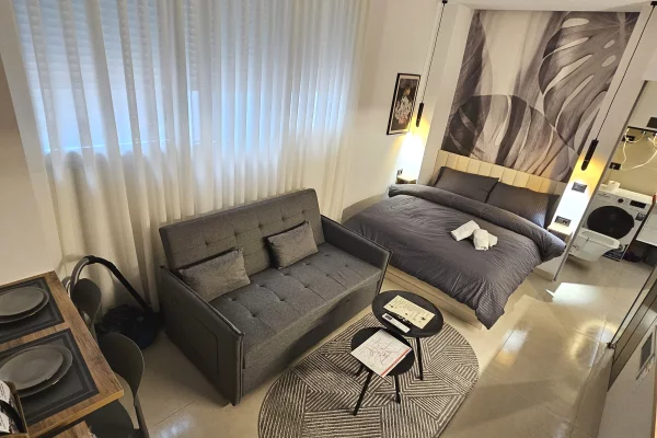 House for Sale Garsoniere in Tirana - 95,000 Euro