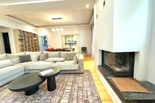 Myslym Shyri, prane Karburantit Kastrati, shesim super apartament 2+1+2 tualete 