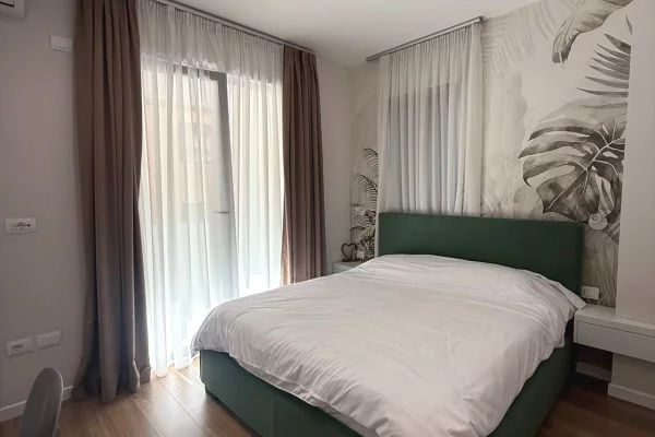Shtepi ne shitje Apartament ne Tirane, 1+1, Mobilimi E mobiluar, Pagesa 175,000  Euro.