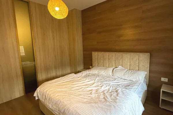 Shtepi ne shitje Apartament ne Tirane, 2+1, Mobilimi E mobiluar, Pagesa 135,000,000  Leke.