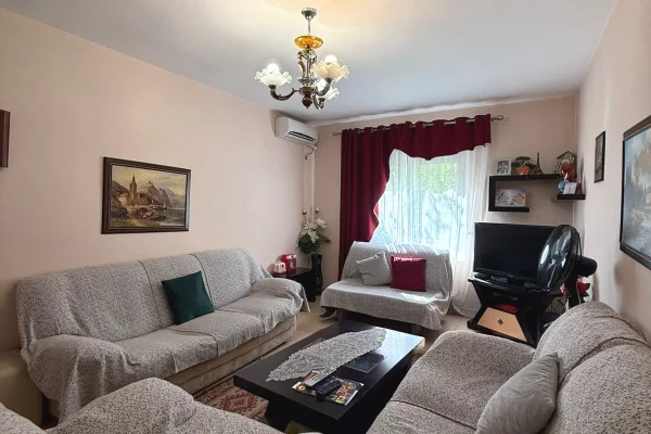 Shtepi ne shitje 2+1 ne Tirane - 210,000 Euro