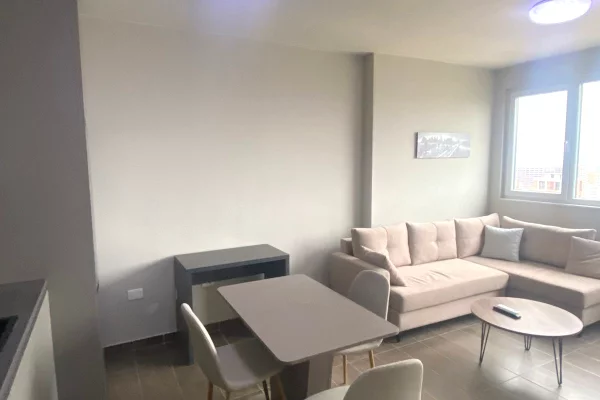 Shtepi me qera Apartament ne Tirane, 2+1, Mobilimi E mobiluar, Pagesa 60,000  Leke.
