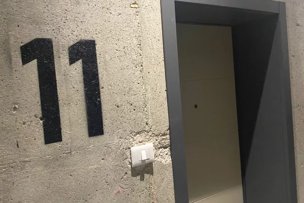 Shtepi me qera Apartament ne Tirane, 2+1, Mobilimi E mobiluar, Pagesa 60,000  Leke.