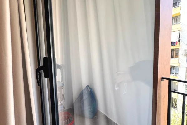 Shtepi me qera Apartament ne Tirane, 1+1, Mobilimi E mobiluar, Pagesa 45,000  Leke.