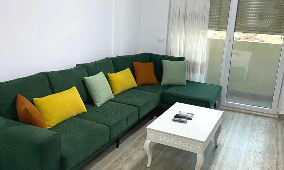 Shtepi me qera Apartament ne Tirane, 1+1, Mobilimi E mobiluar, Pagesa 50,000  Leke.