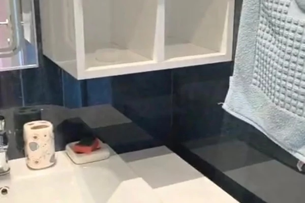 Shtepi me qera Apartament ne Tirane, 2+1, Mobilimi E mobiluar, Pagesa 850  Euro.