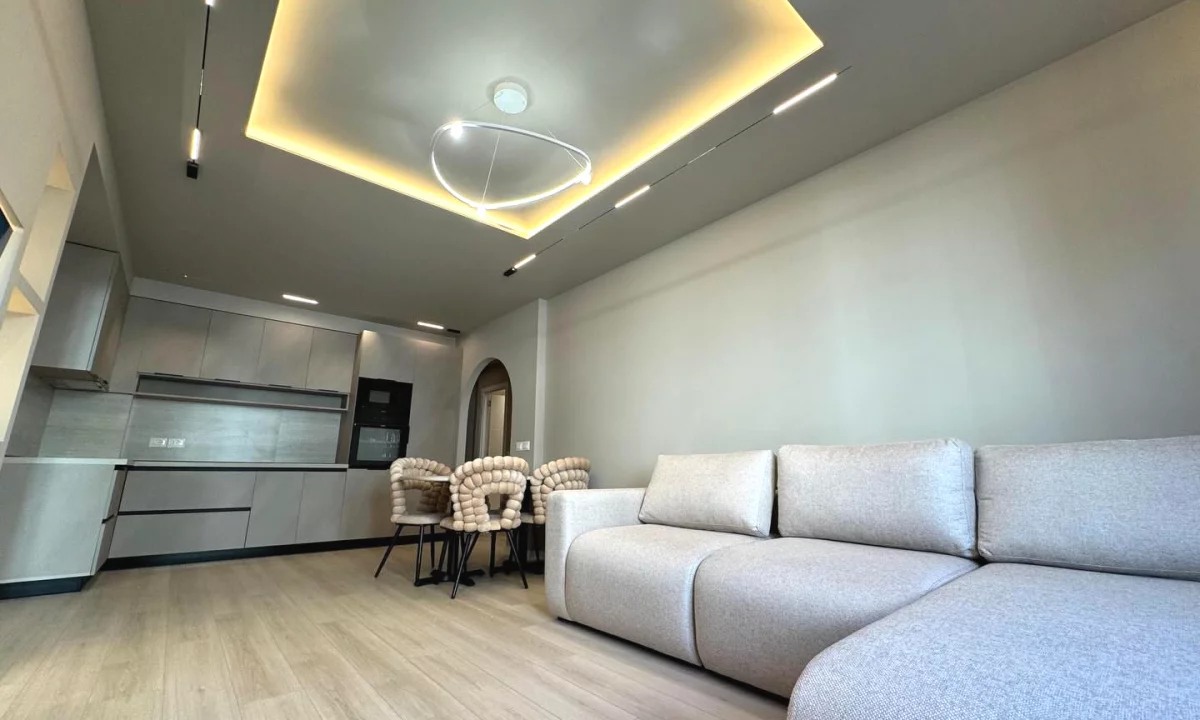 Shtepi me qera Apartament ne Tirane, 2+1, Mobilimi E mobiluar, Pagesa 1,000  Euro.