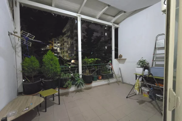 Shtepi ne shitje Apartament ne Tirane, 1+1, Mobilimi E mobiluar, Pagesa 115,000  Euro.