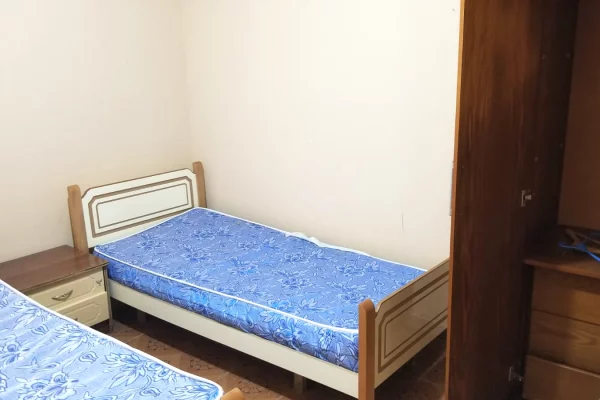 Shtepi me qera Apartament ne Tirane, 1+1, Mobilimi E mobiluar, Pagesa 40,000  Leke.