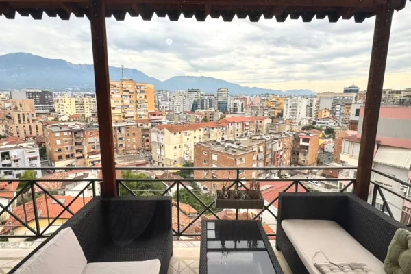 Shtepi me qera Apartament ne Tirane, 2+1, Mobilimi E mobiluar, Pagesa 65,000  Leke.