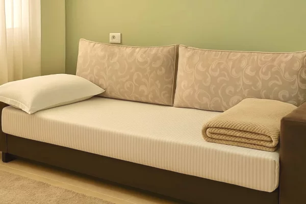 Shtepi me qera Apartament ne Tirane, 2+1, Mobilimi E mobiluar, Pagesa 640  Euro.