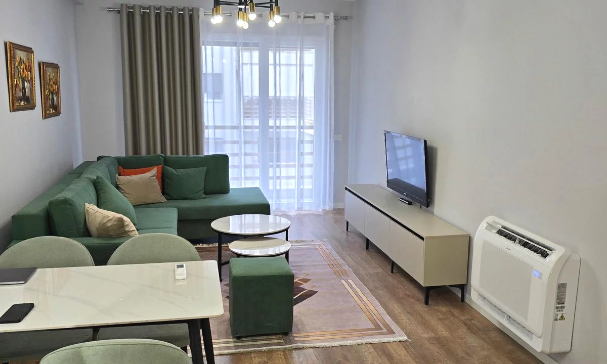 Shtepi me qera Apartament ne Tirane, 1+1, Mobilimi E mobiluar, Pagesa 65,000  Leke.