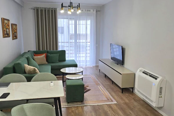 Jepet me qera super apartament 1+1 post parkimi, Rr Dritan Hoxha  