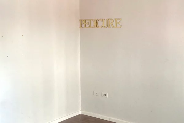 Ambient biznesi me qera 1+1 ne Tirane - 55,000 Leke