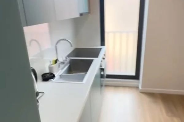 Shtepi ne shitje Apartament ne Tirane, 1+1, Mobilimi E mobiluar, Pagesa 158,000  Euro.