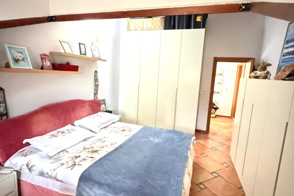 Shtepi ne shitje Shtepi Private ne Kavaje, 2+1, Mobilimi E mobiluar, Pagesa 650,000  Euro.