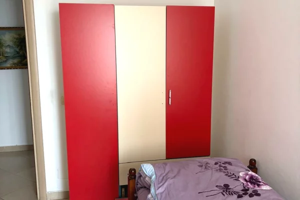 Shtepi me qera Apartament ne Tirane, 3+1, Mobilimi E mobiluar, Pagesa 60,000  Leke.