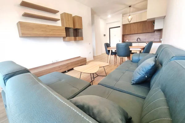 Shtepi me qera Apartament ne Tirane, 1+1, Mobilimi E mobiluar, Pagesa 50,000  Leke.