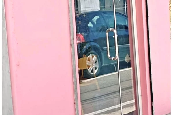 Ambient biznesi me qera 1+1 ne Tirane - 27,000 Leke