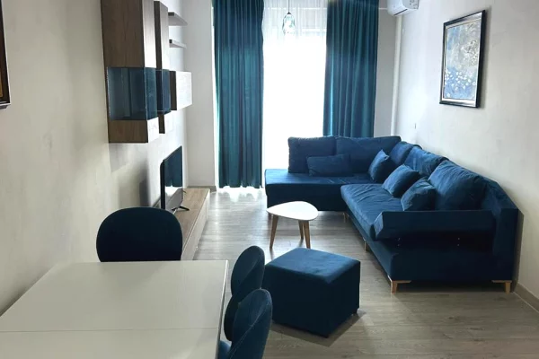 Shtepi me qera Apartament ne Tirane, 1+1, Mobilimi E mobiluar, Pagesa 55,000  Leke.