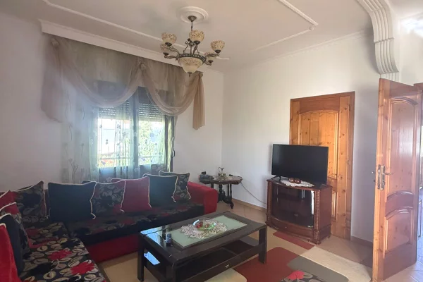  Vile 3-kateshe me qera – Prane Casa Italia