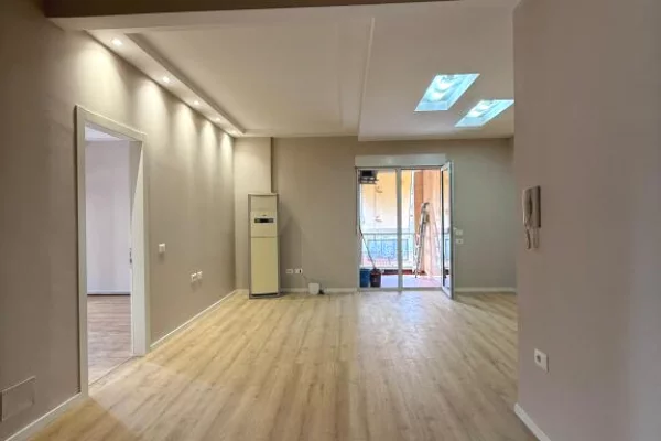 Apartment for sale in Tirana 2+1, Emty